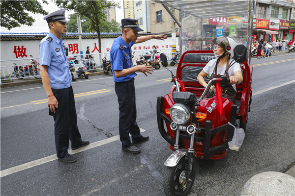 �����������ǹ�(li��n)�ψ�(zh��)��