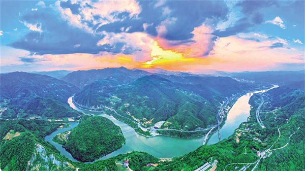 �Дz����ʯȪ