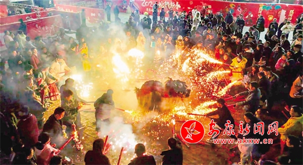 �Ļ��Ї��� | �p�ӿڹ��(zh��n)����{��