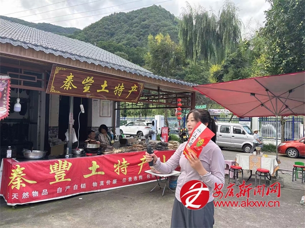 �ϲ��������W(w��ng)�t��ӛ����Ρ����D(zhu��n)��ֱ��