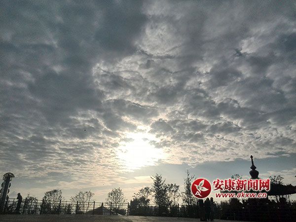 ����Ϧ�(y��ng)